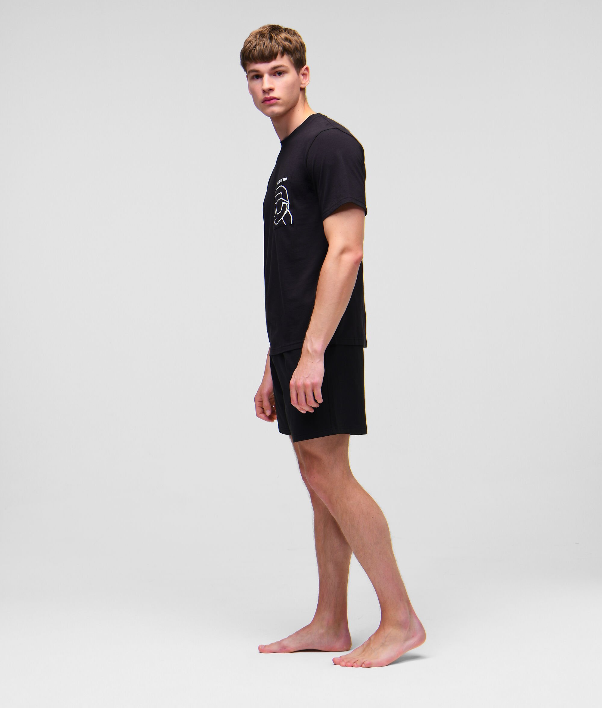 (image for) Compact KARL IKONIK SHORTS AND TEE SET